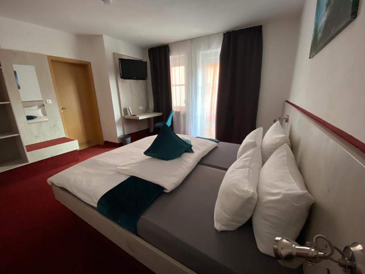Hotel Wilder Mann 福伊希特旺根 外观 照片