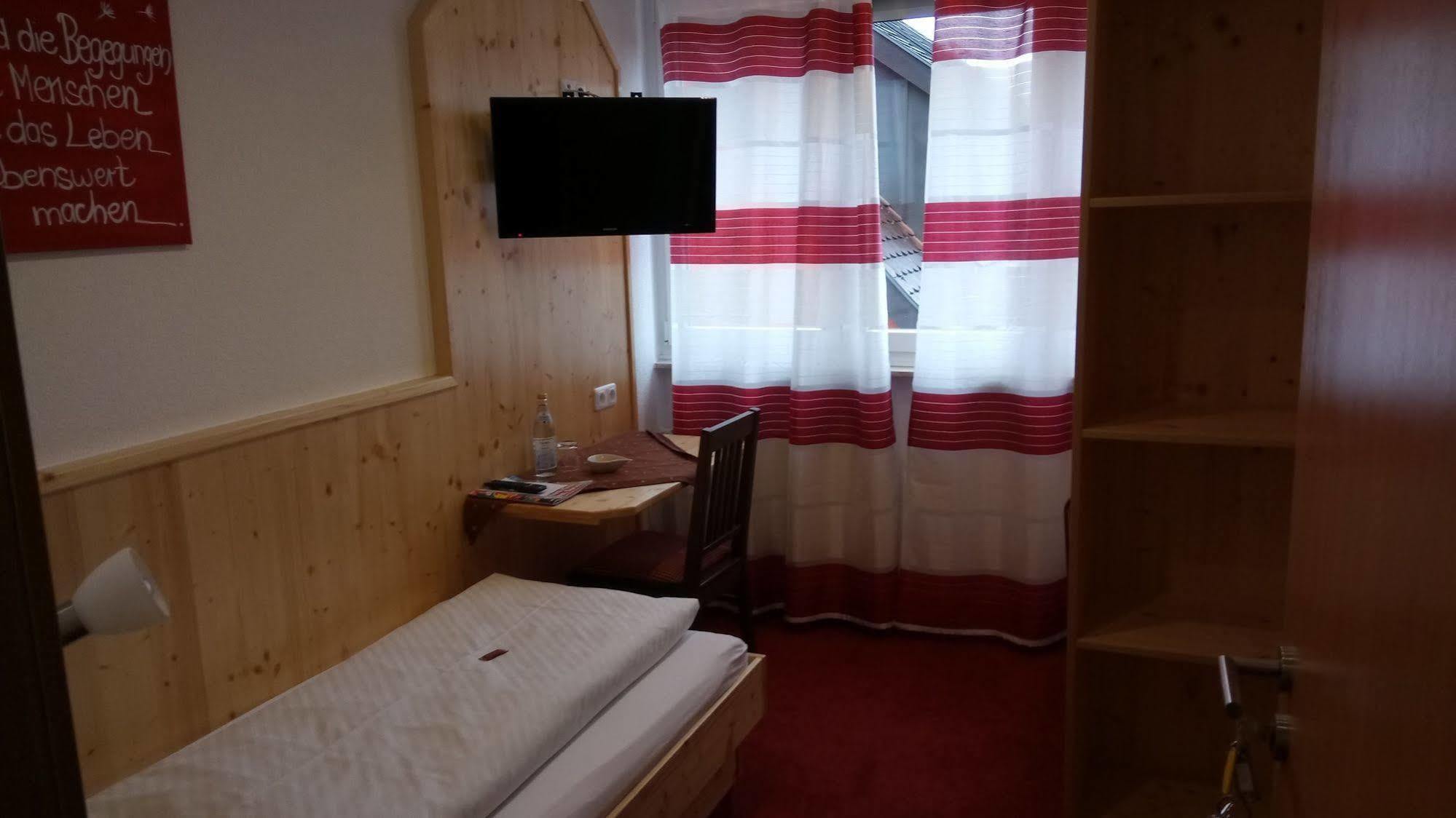 Hotel Wilder Mann 福伊希特旺根 外观 照片